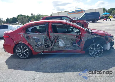 2021 Toyota Corolla Xse/Xse Apex Edition z USA, uszkodzony, nr VIN 5YFT4MCE9MP077834